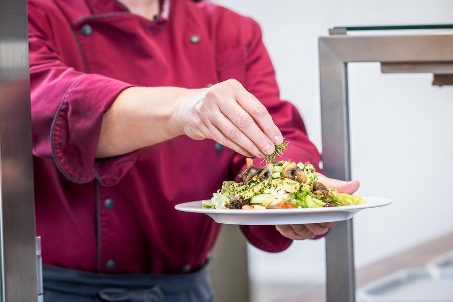 Mitarbeiter für unsere Kantine anno 1860 (m/w/d) (Mini-Job)